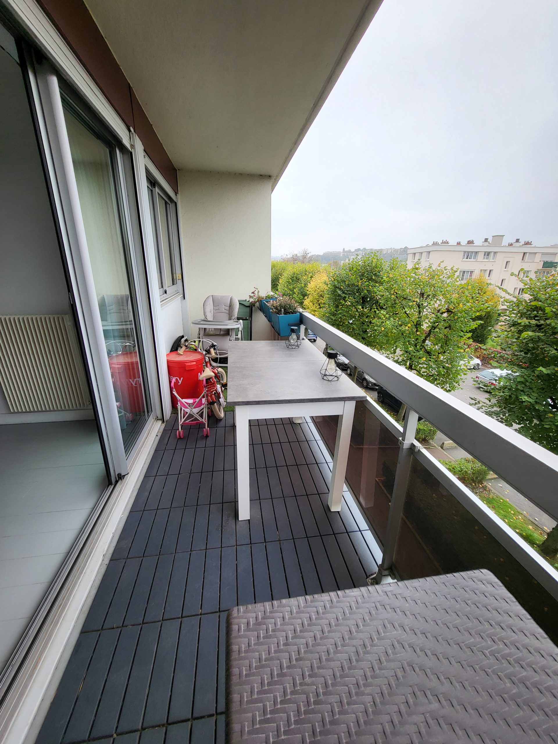 3 Pièces Meublé au Pecq : 1 640 € CC – Trop tard loué par l’agence