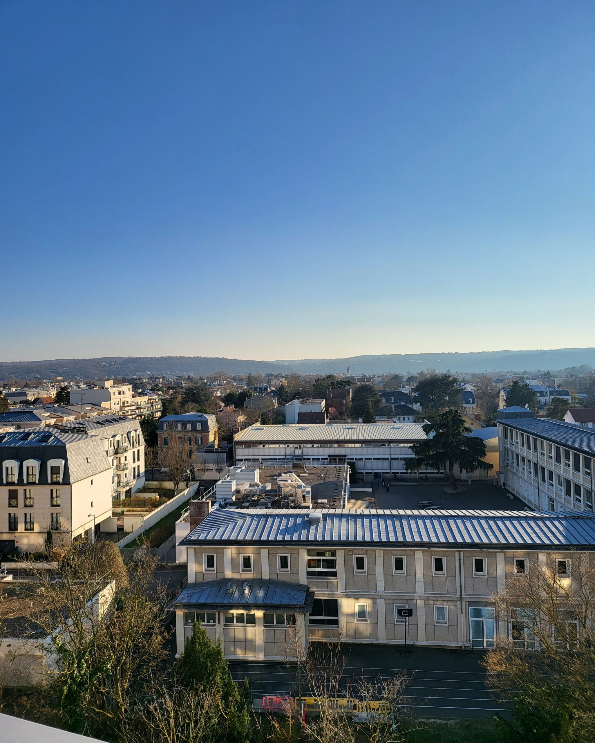 2 Pièces à Chatou  (Réf 1061) Trop Tard Vendu par l’Agence EMPIRE IMMOBILIER