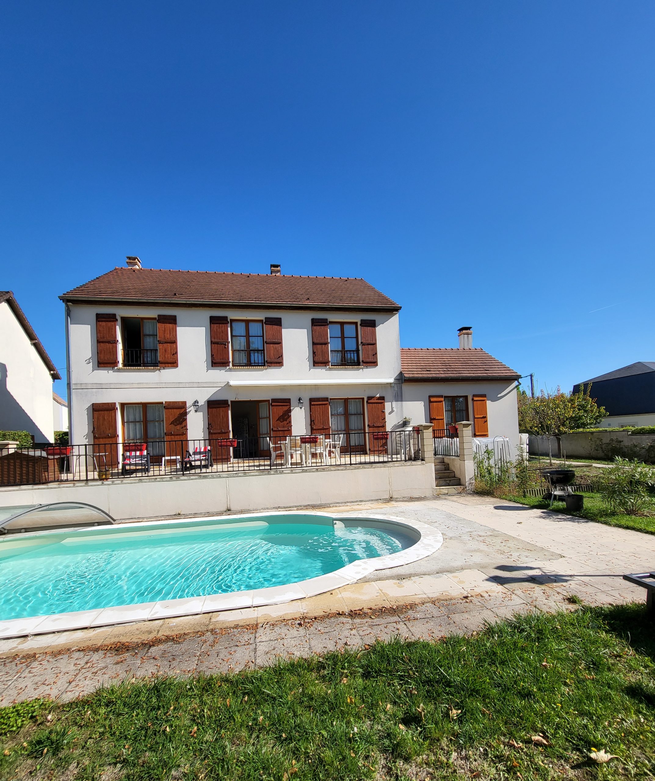 Maison à Chatou 1 095 000 € – Trop tard Vendue par l’Agence Empire Immobilier